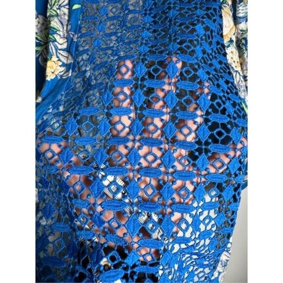 NEW ODDY blue floral crochet button front flowy tunic top sz 3X boho cottage lac - Picture 10 of 11
